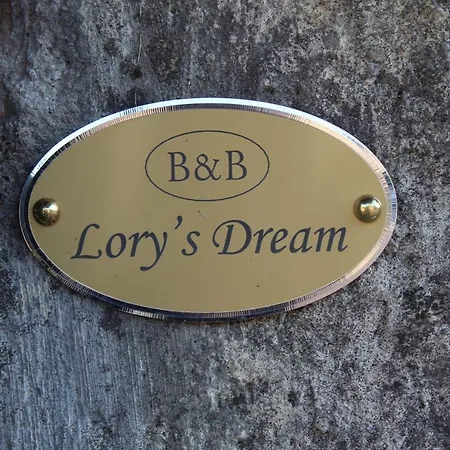 Lory's Dream