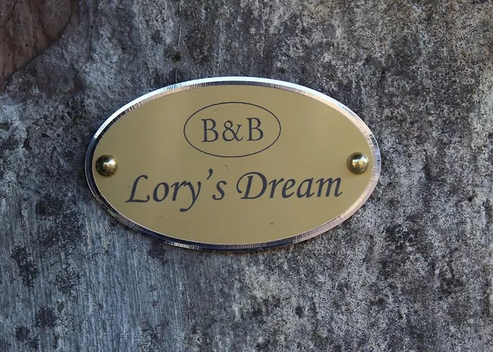Lory's Dream